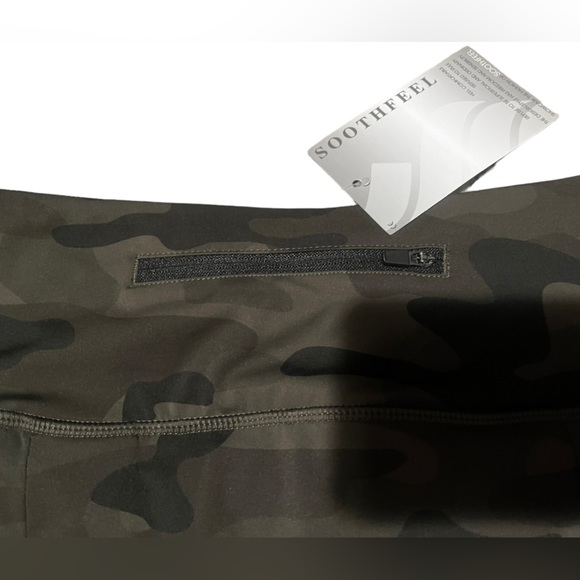 NWT Soothfeel Pleated Tennis Skort for Women - Picture 4 of 7